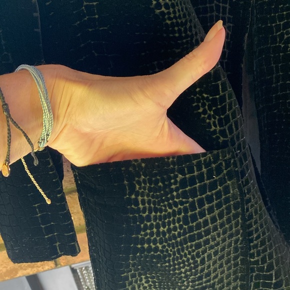 Addenda Women’s sz S Black Crocodile Reptile Pattern Black Velvet Dress Jacket - Picture 7 of 11